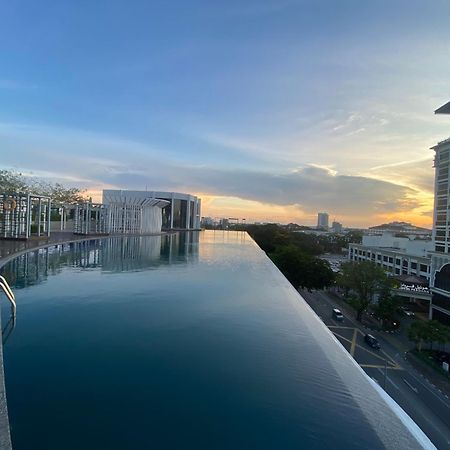 Jsadli Suite Troika Residence Kota Bharu Eksteriør billede