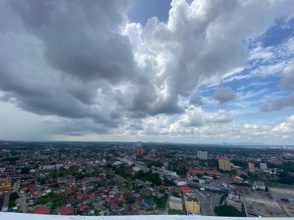 Jsadli Suite Troika Residence Kota Bharu Eksteriør billede